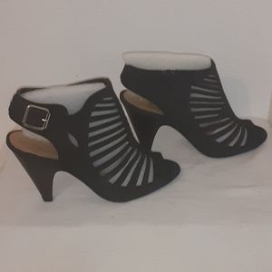 Black NUBUCK Shaky-s heels